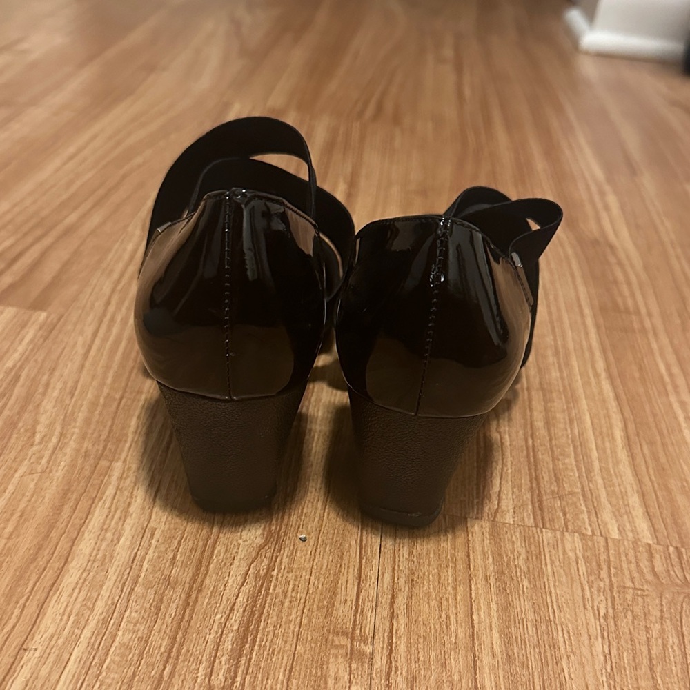 Anne Klein Sport Black Heels - Picture 3 of 4